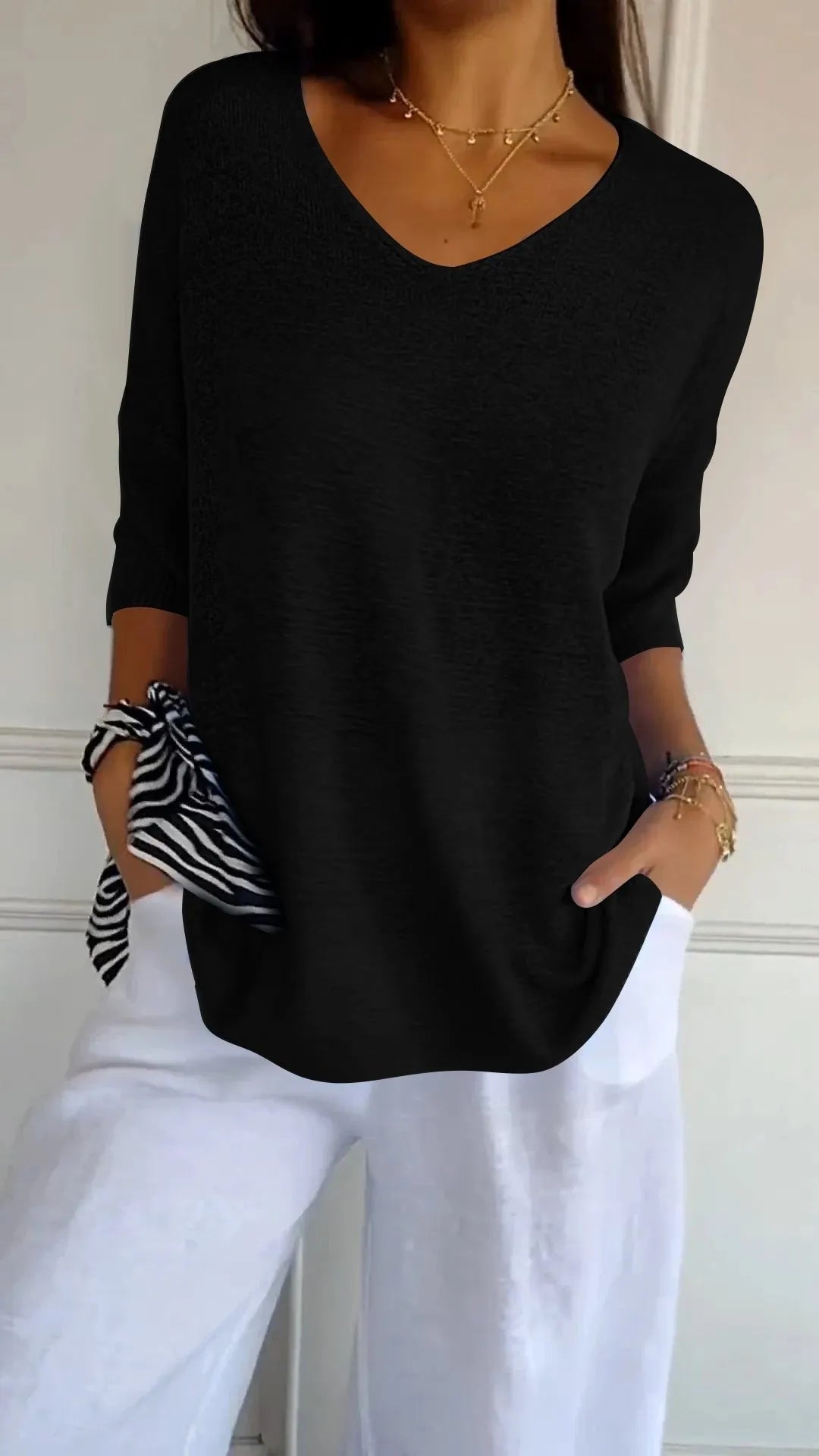 Kit 3 Blusas Luna® em Malha Leve – Decote V — Dama Lirys