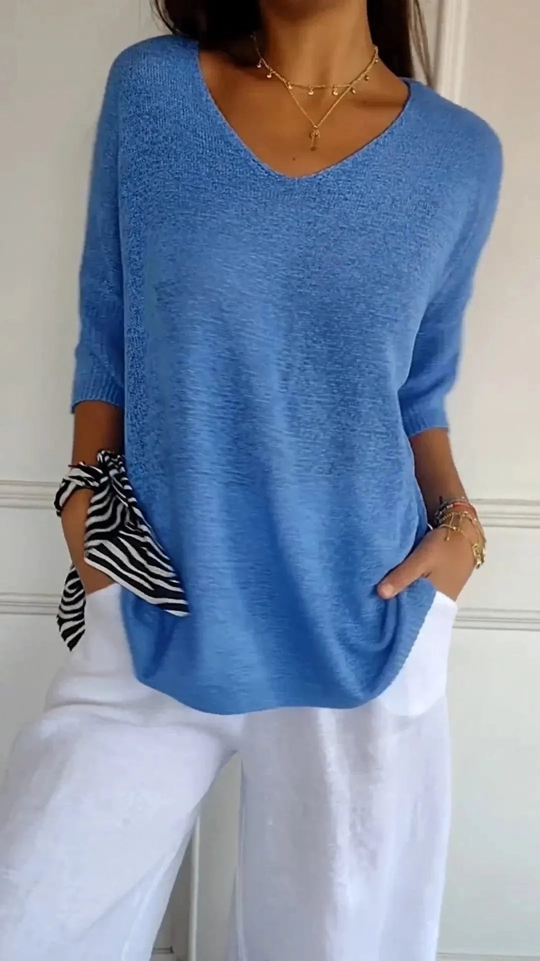 Kit 3 Blusas Luna® em Malha Leve – Decote V — Dama Lirys